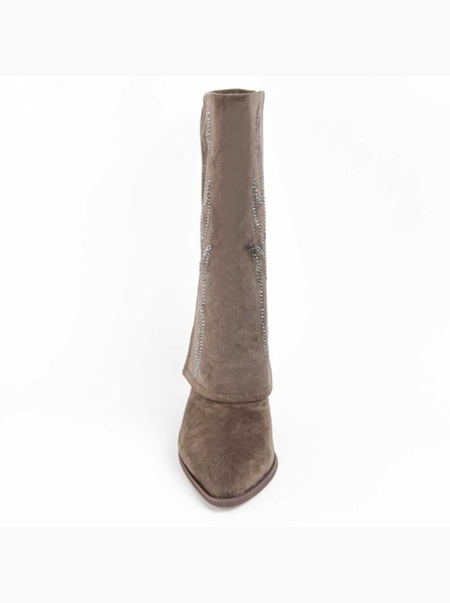 Bota Com Salto Material Sintético E Têxtil Montevita - Kiabi Bota Com Salto Material Sintético E Têxtil Montevita - Kiabi