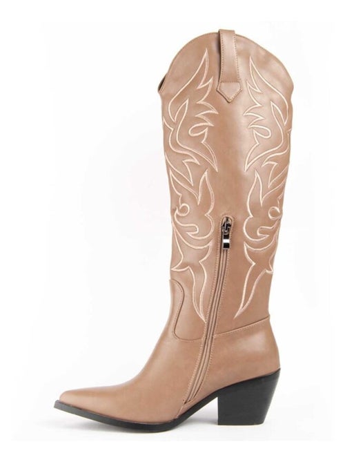 Bota Com Salto Material Sintético Montevita - Kiabi Bota Com Salto Material Sintético Montevita - Kiabi
