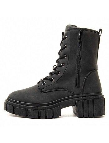 Bota Material Sintético Montevita
