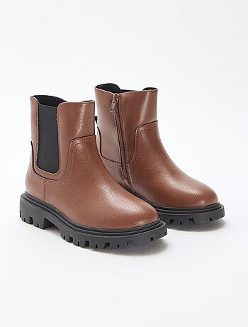 Botas altas ajustadas