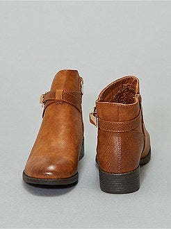Botas com detalhe cobra - Kiabi