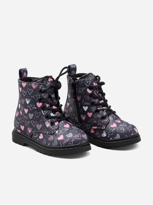 Botas com detalhe em forma de coração - Kiabi