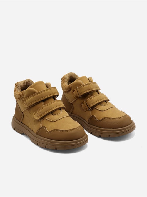Botas com dois velcros - Kiabi Botas com dois velcros - Kiabi
