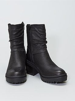 Botas com duas aberturas com fechos - Kiabi