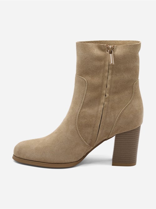 Botas com efeito de camurça - Kiabi Botas com efeito de camurça - Kiabi