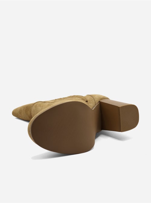 Botas com efeito de camurça - Kiabi Botas com efeito de camurça - Kiabi