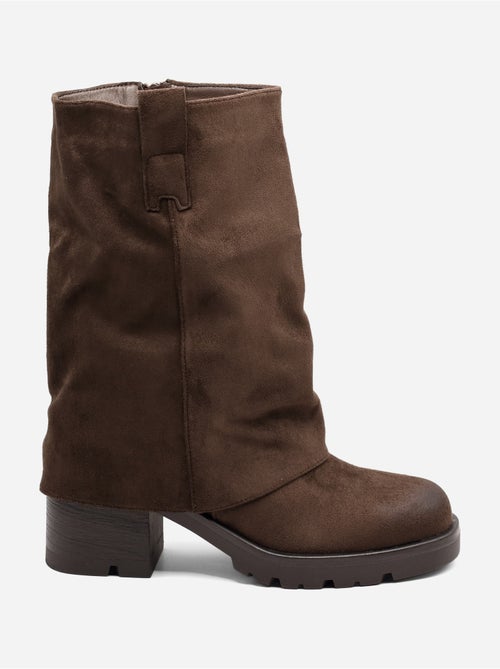 Botas com efeito de camurça - Kiabi Botas com efeito de camurça - Kiabi