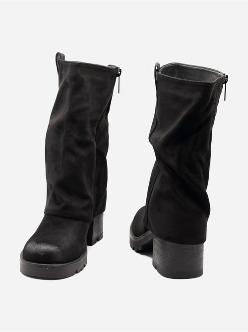 Botas com efeito de camurça - Kiabi Botas com efeito de camurça - Kiabi