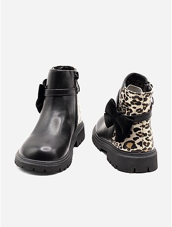 Botas com estampados