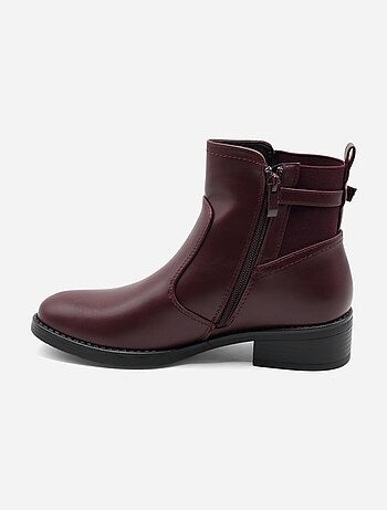 Botas com fecho