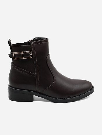 Botas com fecho