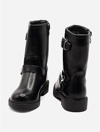 Botas com fecho de correr