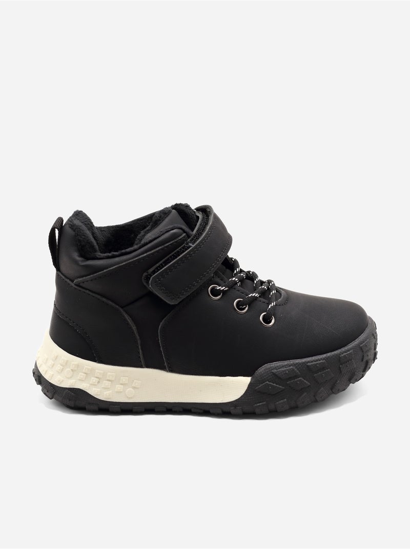 Botas com fecho de velcro Preto - Kiabi