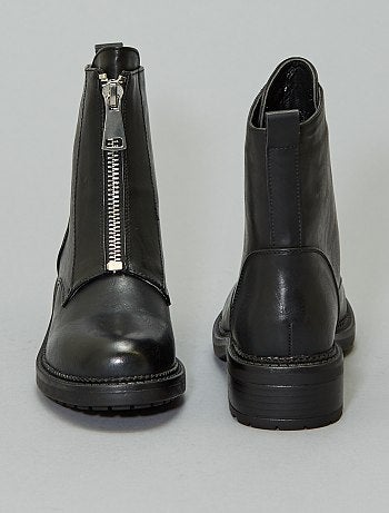 Botas com pormenor com fecho - Kiabi