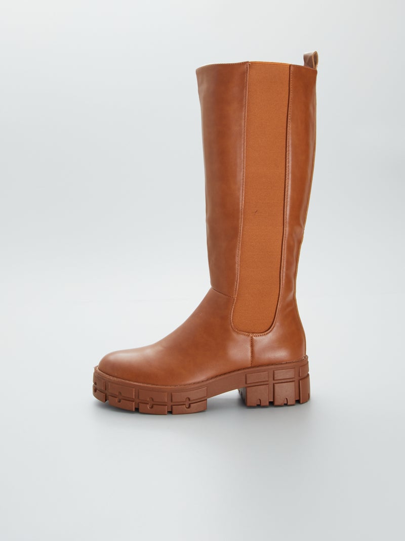 Botas com sola dentada Camel - Kiabi