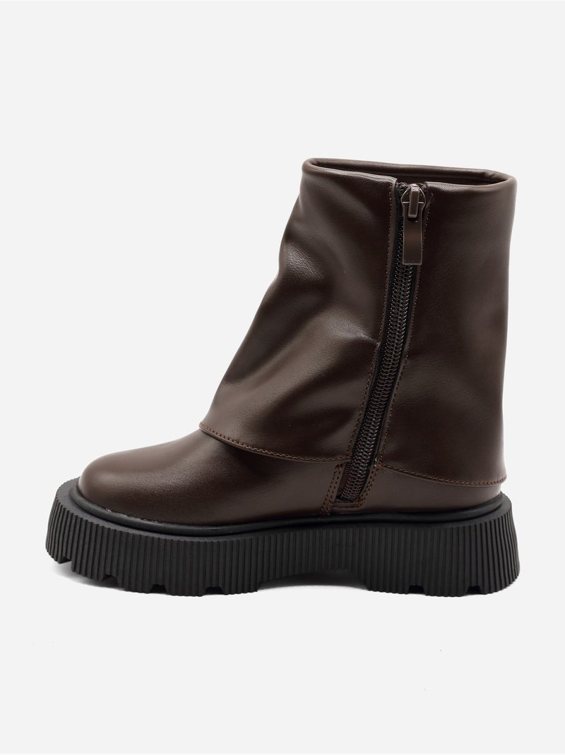 Botas com sola dentada Castanho - Kiabi
