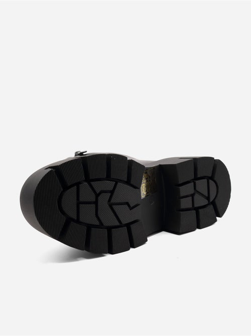 Botas com sola dentada - Kiabi Botas com sola dentada - Kiabi