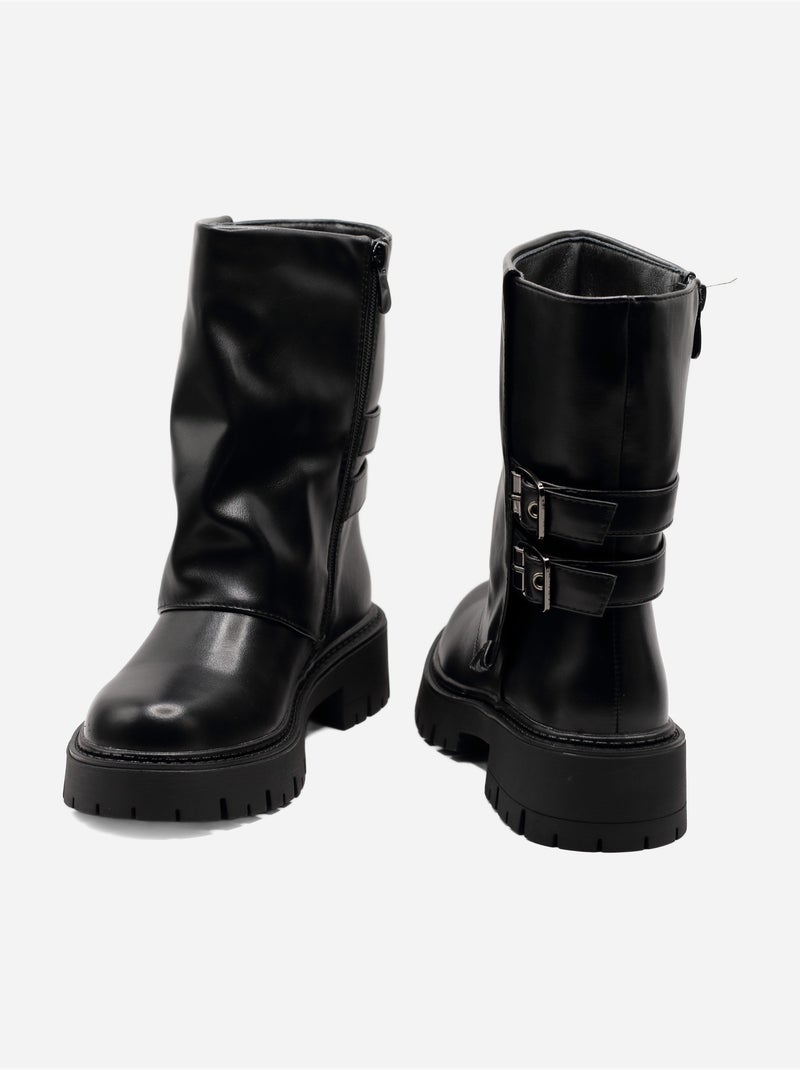 Botas com sola dentada Preto - Kiabi