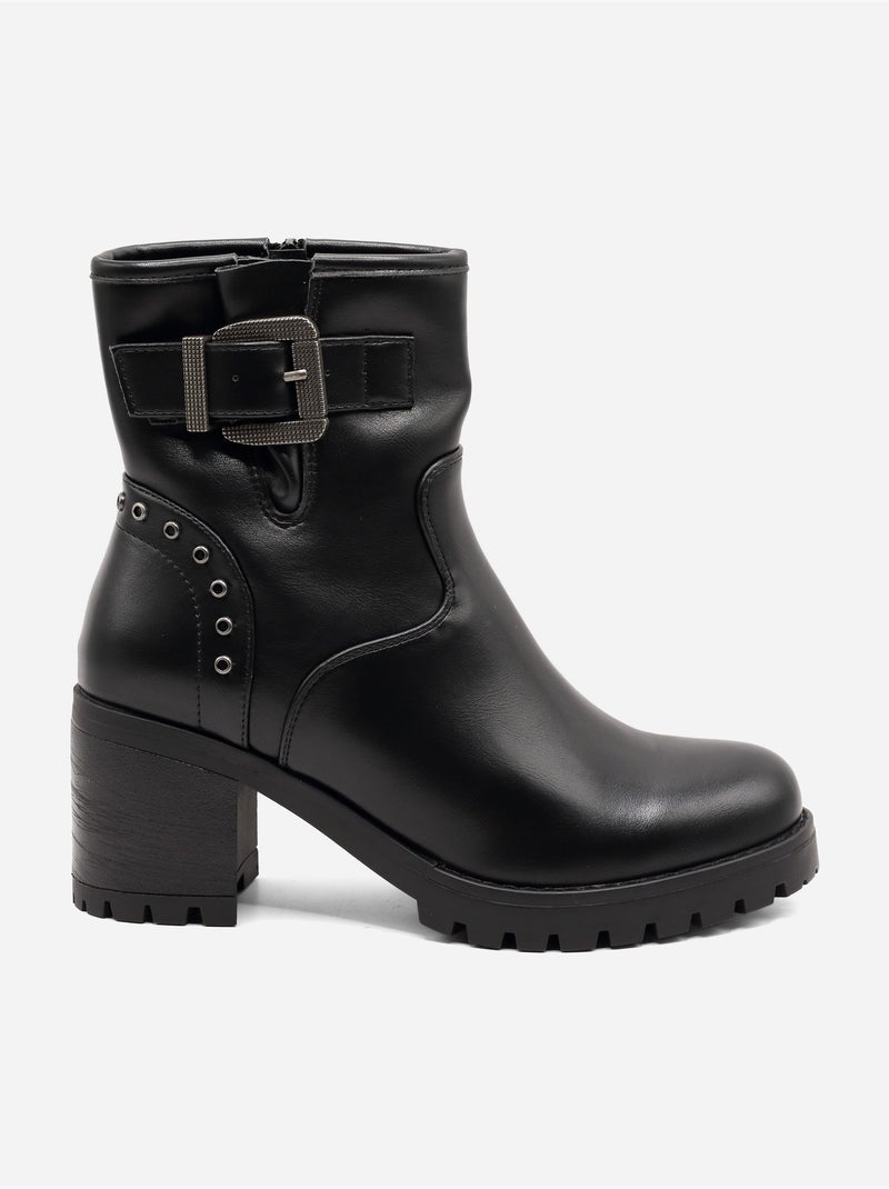 Botas com sola dentada Preto - Kiabi