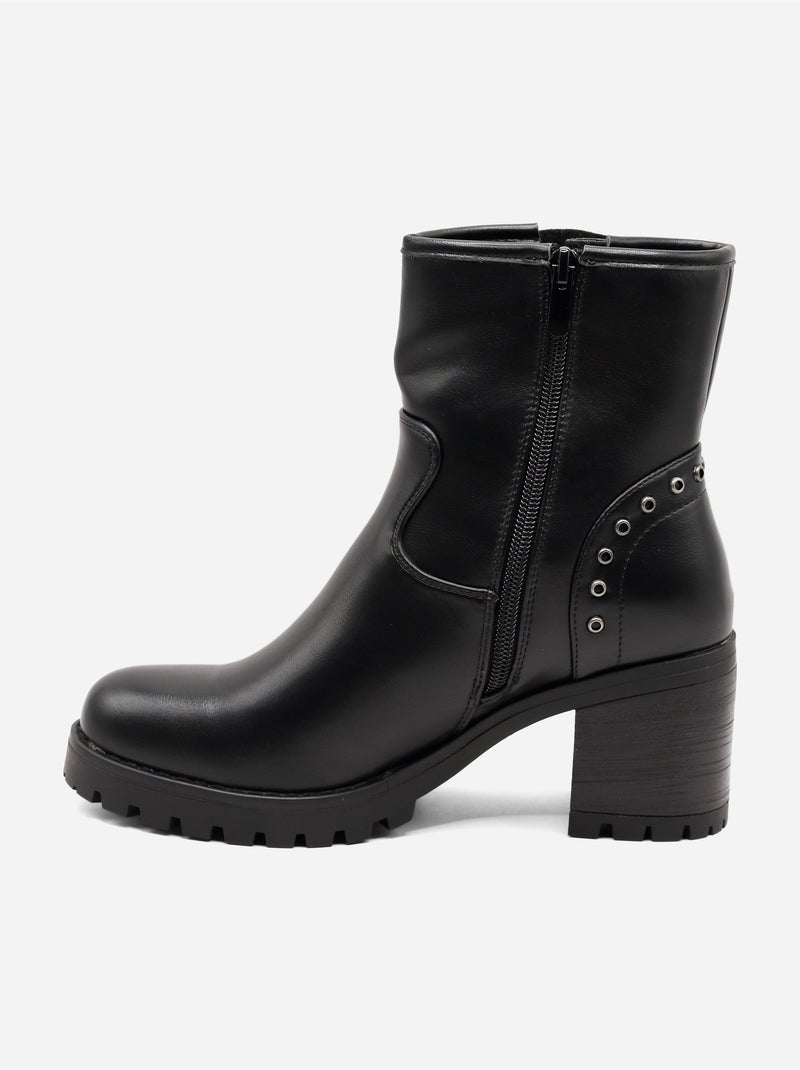 Botas com sola dentada Preto - Kiabi