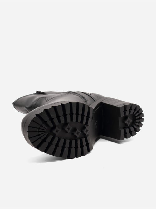 Botas com sola dentada - Kiabi
