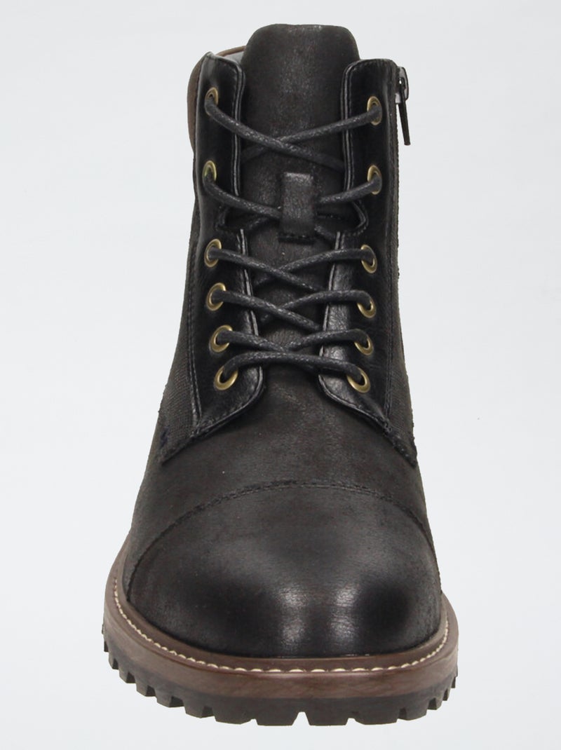 Botas com sola tratorada Preto - Kiabi