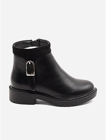 Botas com tira