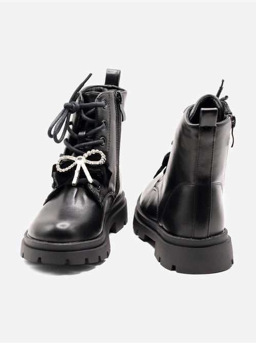 Botas com um laço decorativo - Kiabi Botas com um laço decorativo - Kiabi