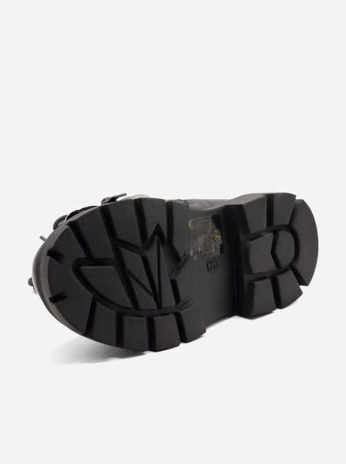Botas com um laço decorativo - Kiabi Botas com um laço decorativo - Kiabi