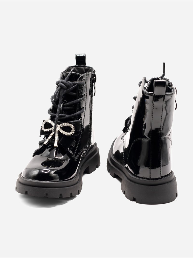 Botas com um laço decorativo Preto - Kiabi