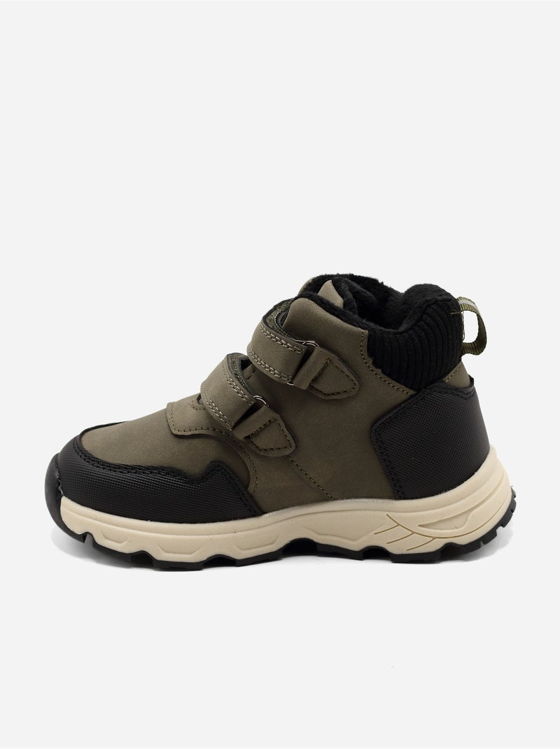 Botas com velcro Branco Caqui - Kiabi