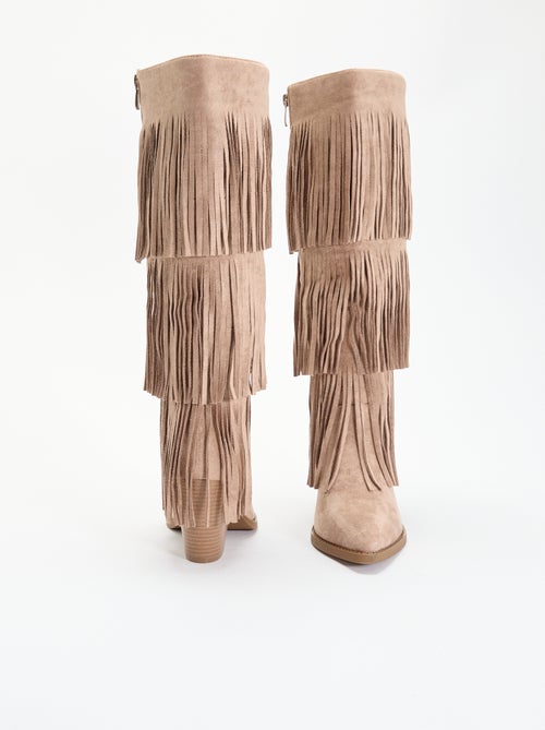 Botas de camurça sintética com franjas - Kiabi Botas de camurça sintética com franjas - Kiabi