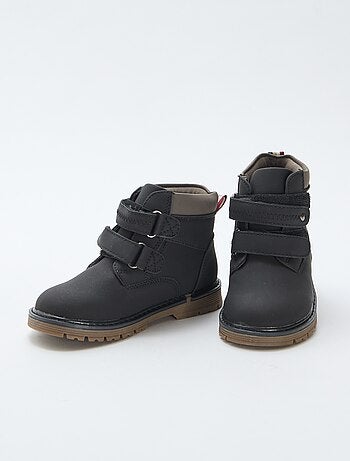 Botas de cano alto com velcro