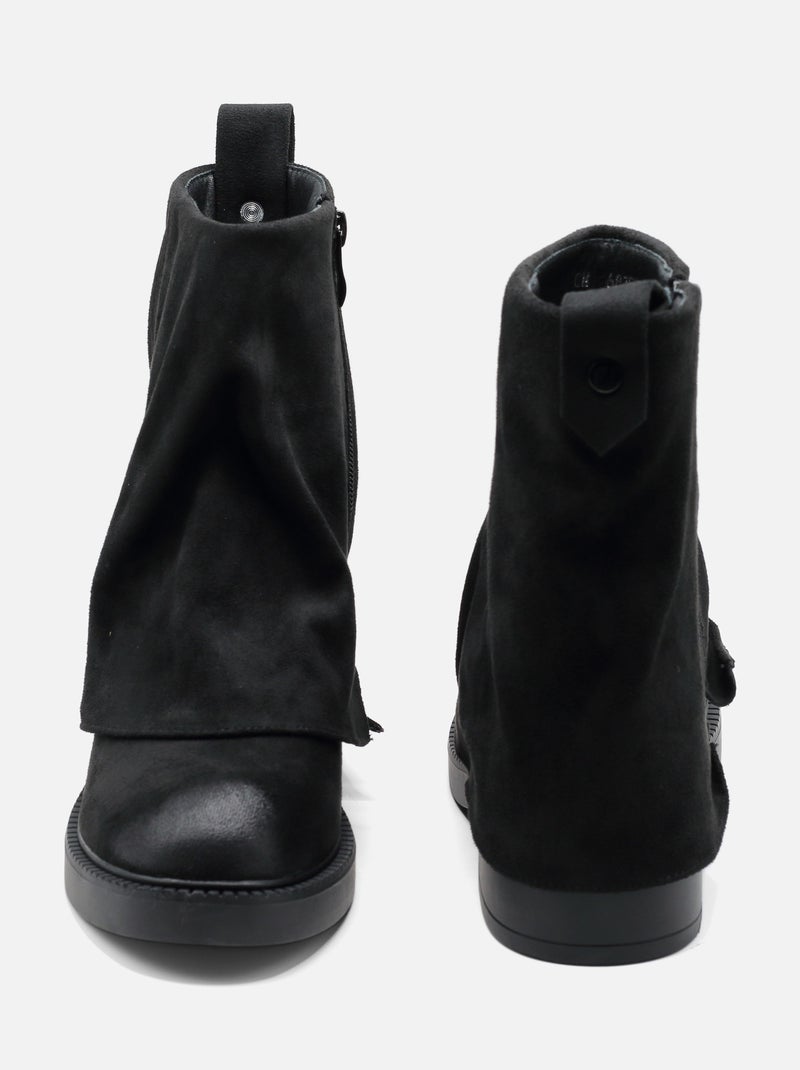 Botas de cano curto com vira Preto - Kiabi
