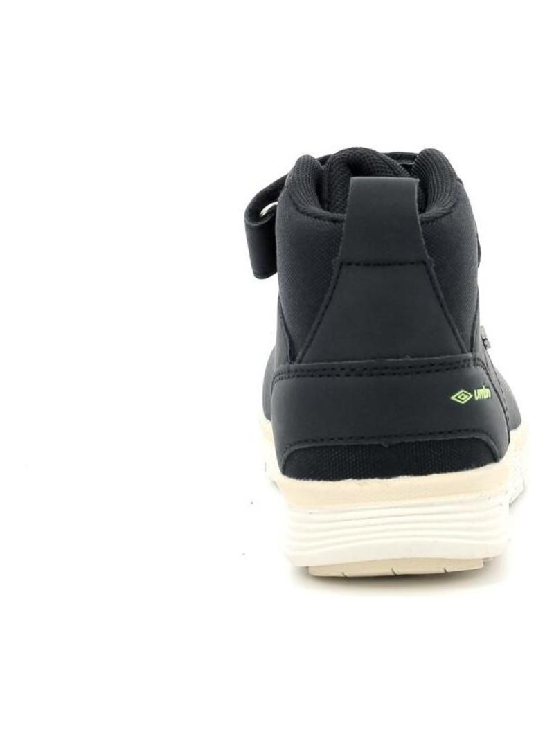 Botas de Menino Umbro Nelda Pretas com Velcro Preto - Kiabi