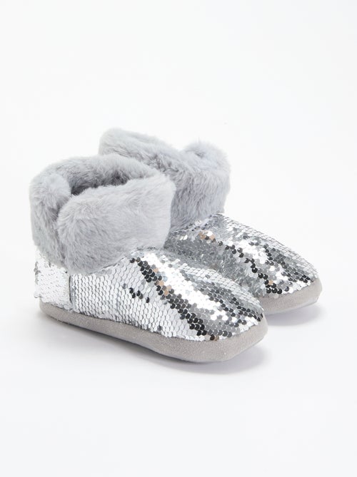 Botas de quarto com efeito pele de carneiro e lantejoulas - Kiabi Botas de quarto com efeito pele de carneiro e lantejoulas - Kiabi