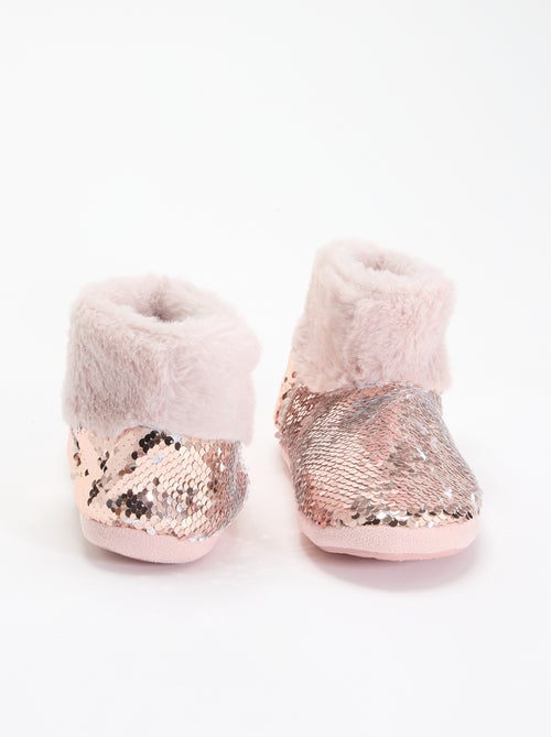 Botas de quarto com efeito pele de carneiro e lantejoulas - Kiabi Botas de quarto com efeito pele de carneiro e lantejoulas - Kiabi