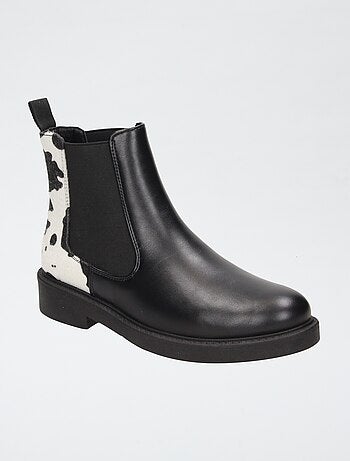 Botas de salto em imitação de pele