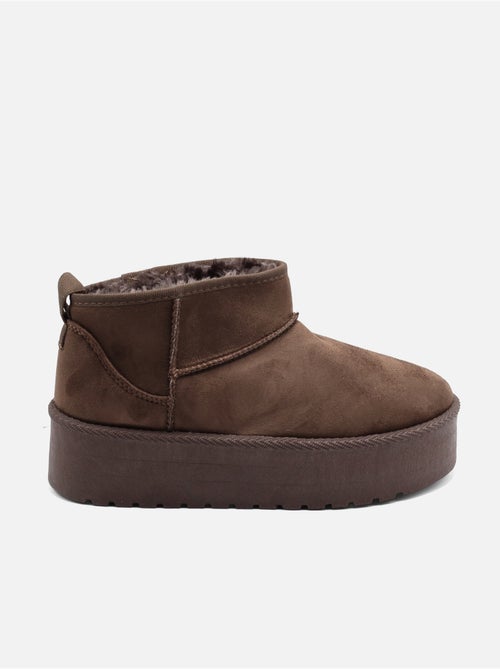 Botas de senhora alça cruzada - Kiabi Botas de senhora alça cruzada - Kiabi