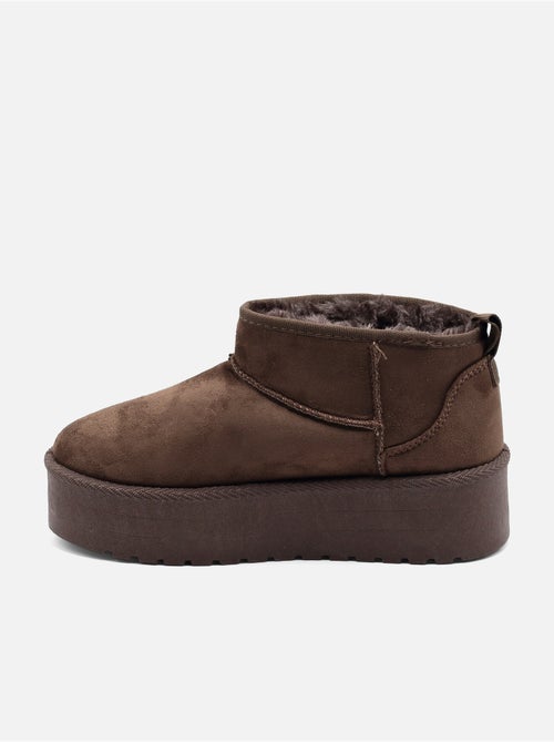 Botas de senhora alça cruzada - Kiabi Botas de senhora alça cruzada - Kiabi