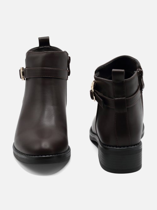 Botas de senhora alça cruzada - Kiabi Botas de senhora alça cruzada - Kiabi