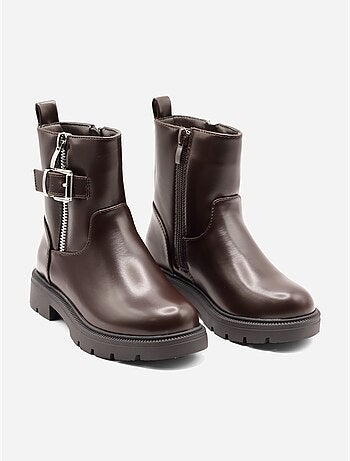 Botas de verniz