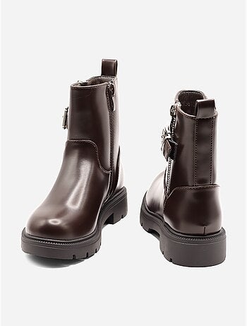 Botas de verniz