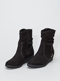 Botas em camurça sintética forradas - Kiabi