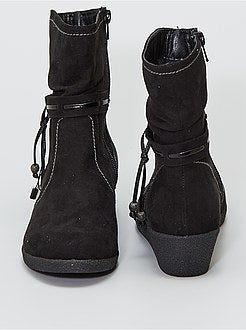 Botas em camurça sintética forradas - Kiabi