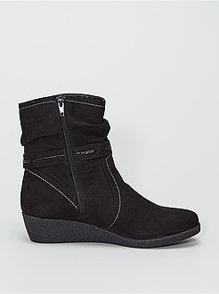 Botas em camurça sintética forradas - Kiabi