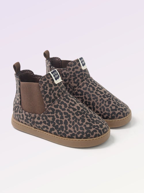 Botas em imitação de pele com fole elástico - Kiabi Botas em imitação de pele com fole elástico - Kiabi
