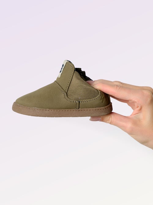 Botas em imitação de pele com fole elástico - Kiabi
