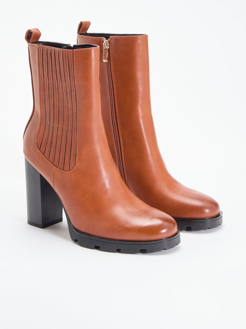 Botas em imitação de pele de salto alto - Kiabi Botas em imitação de pele de salto alto - Kiabi