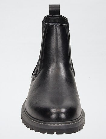 Botas em imitação de pele